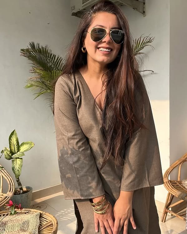 Pure Georgette Slit Saree 2